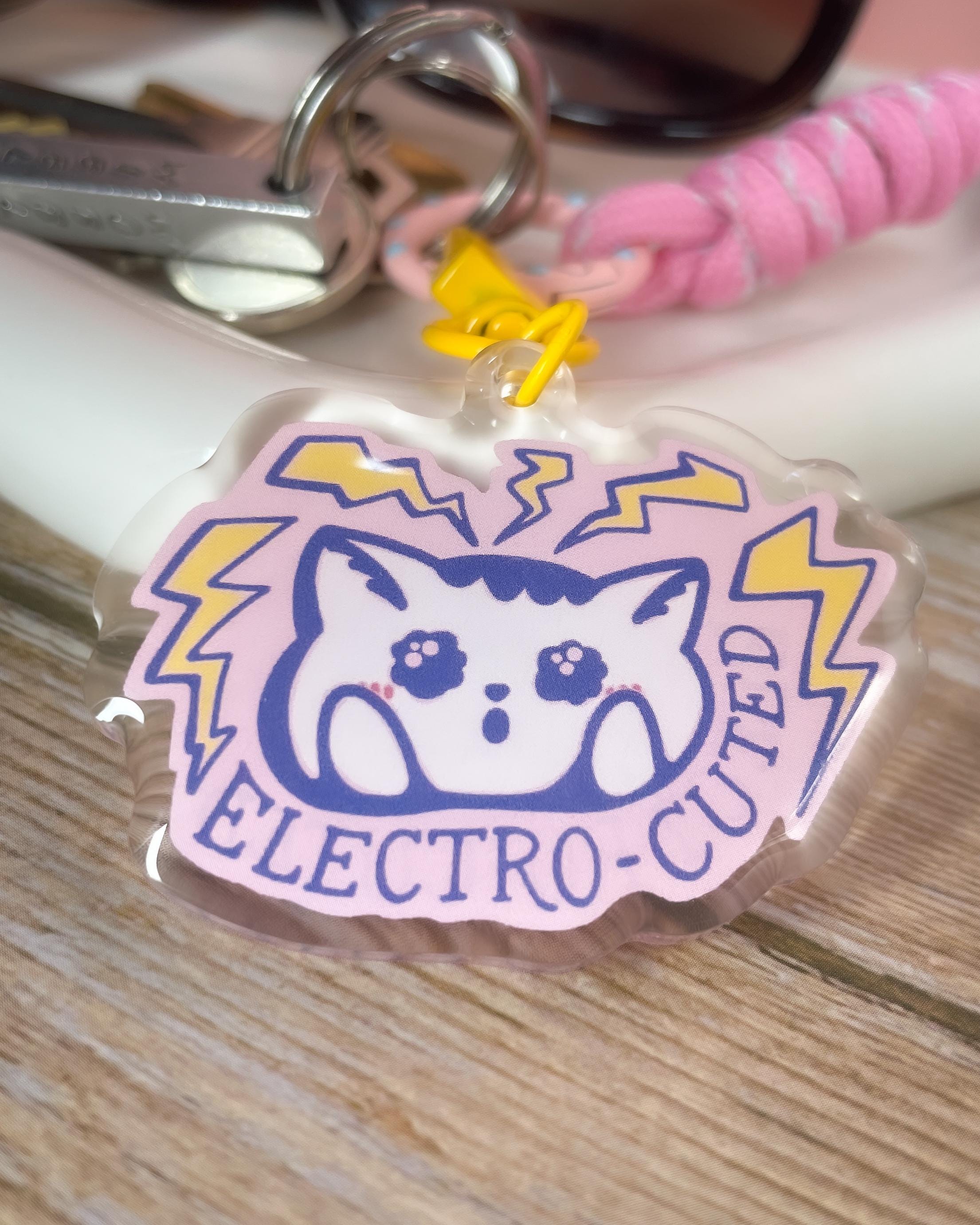 Electro-Cuted Cat Acrylic Keychain: Kawaii Charm with Yellow Clasp